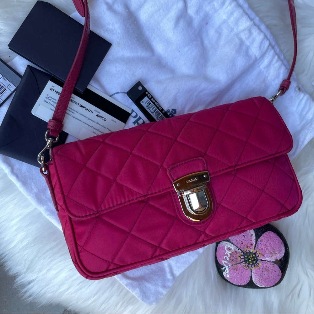 Authentic PRADA Tessuto Impuntu Shoulder Bag Pink Nylon - Picture 4 of 17